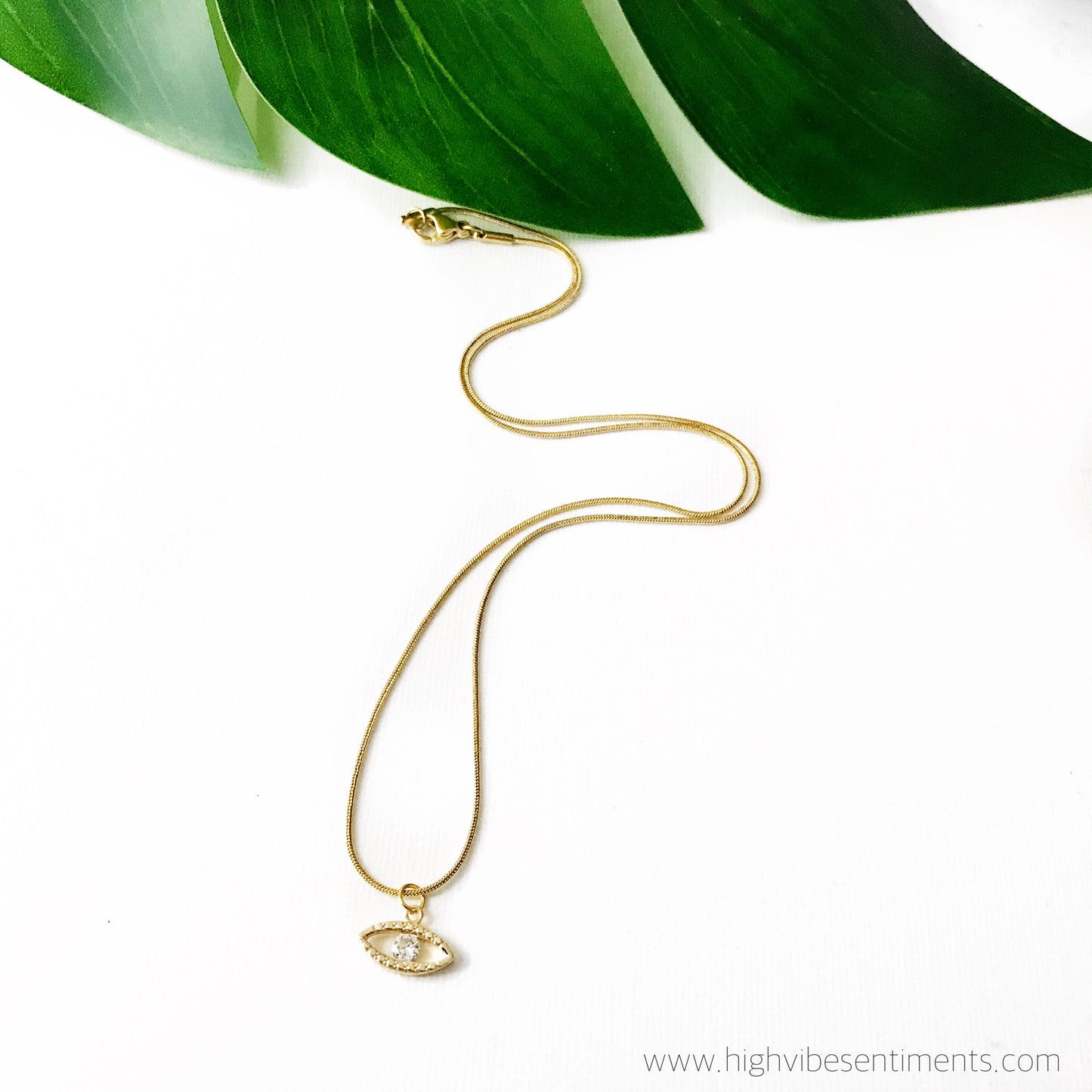 Elegant 3rd Eye Necklace